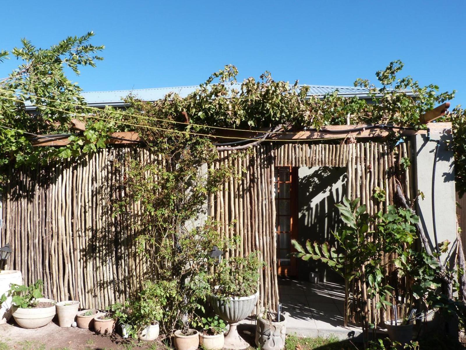 Apartamento Hannah'S Haven Studio Deluxe - No Loadshedding Beaufort West Exterior foto